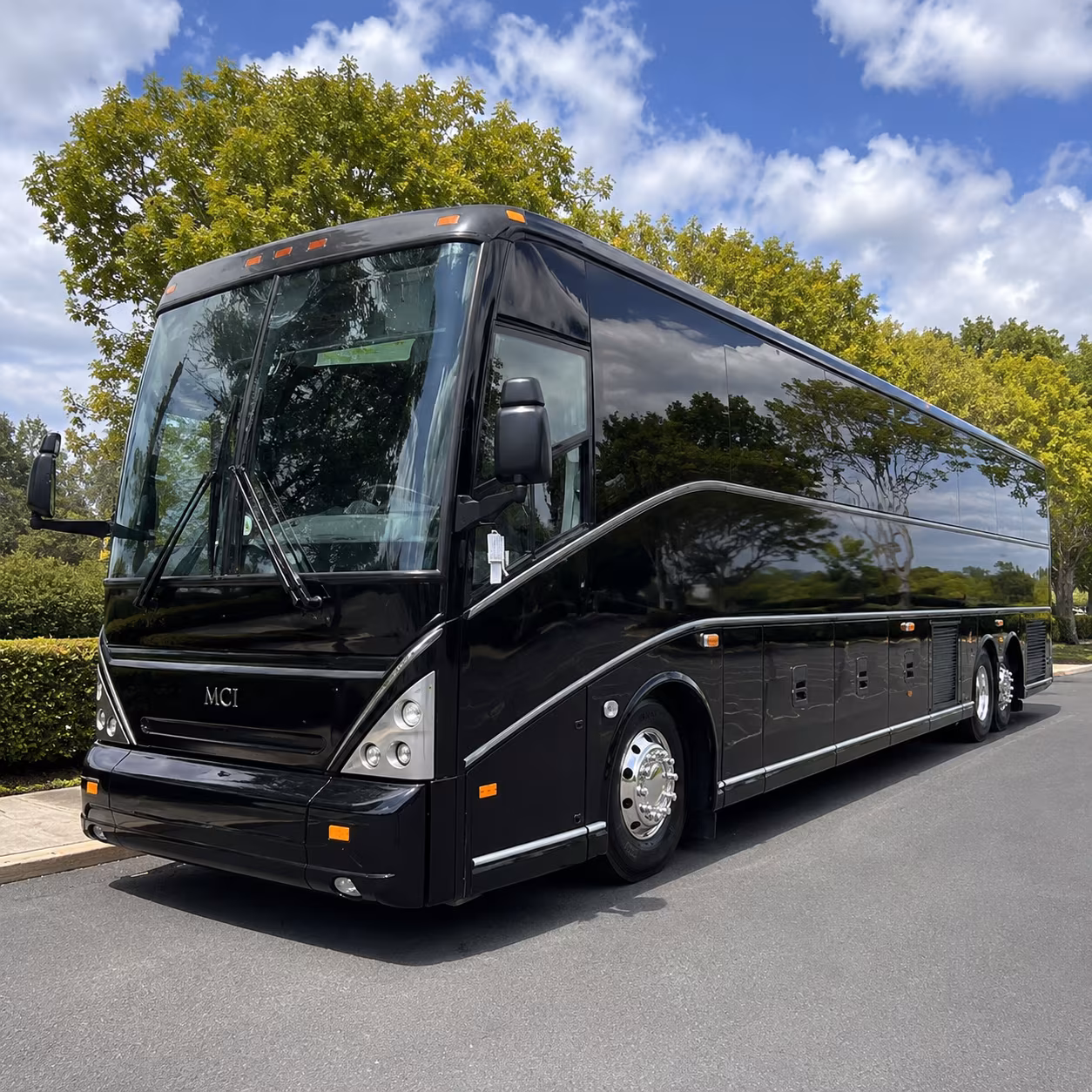 airport transportation for military personnel and federal employees at gerald r ford international airport