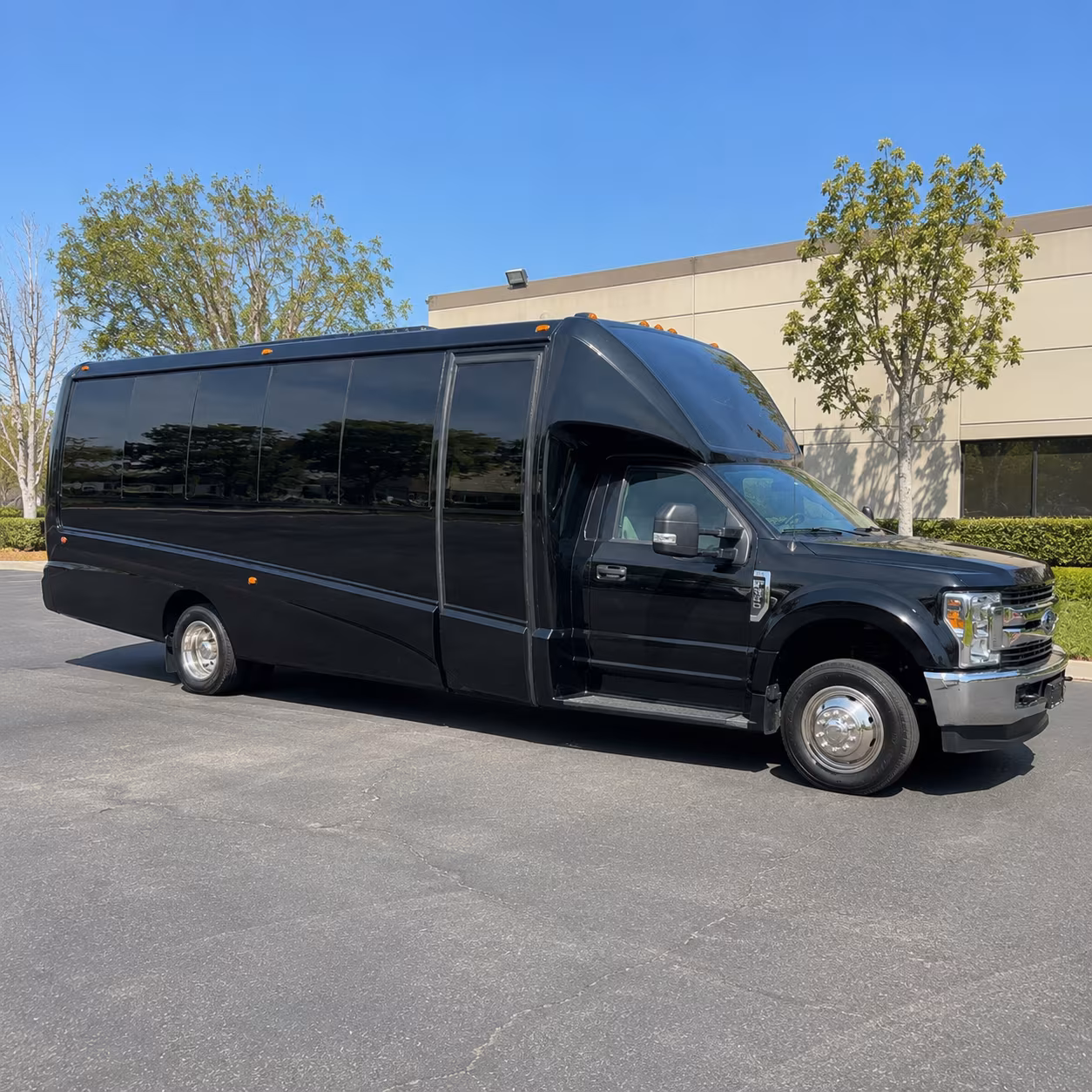 grand rapids wedding party bus rental