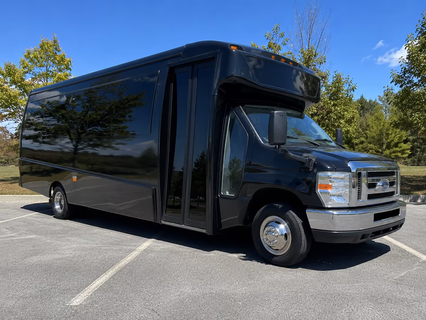 kalamazoo corporate bus rentals for meetings and conferences