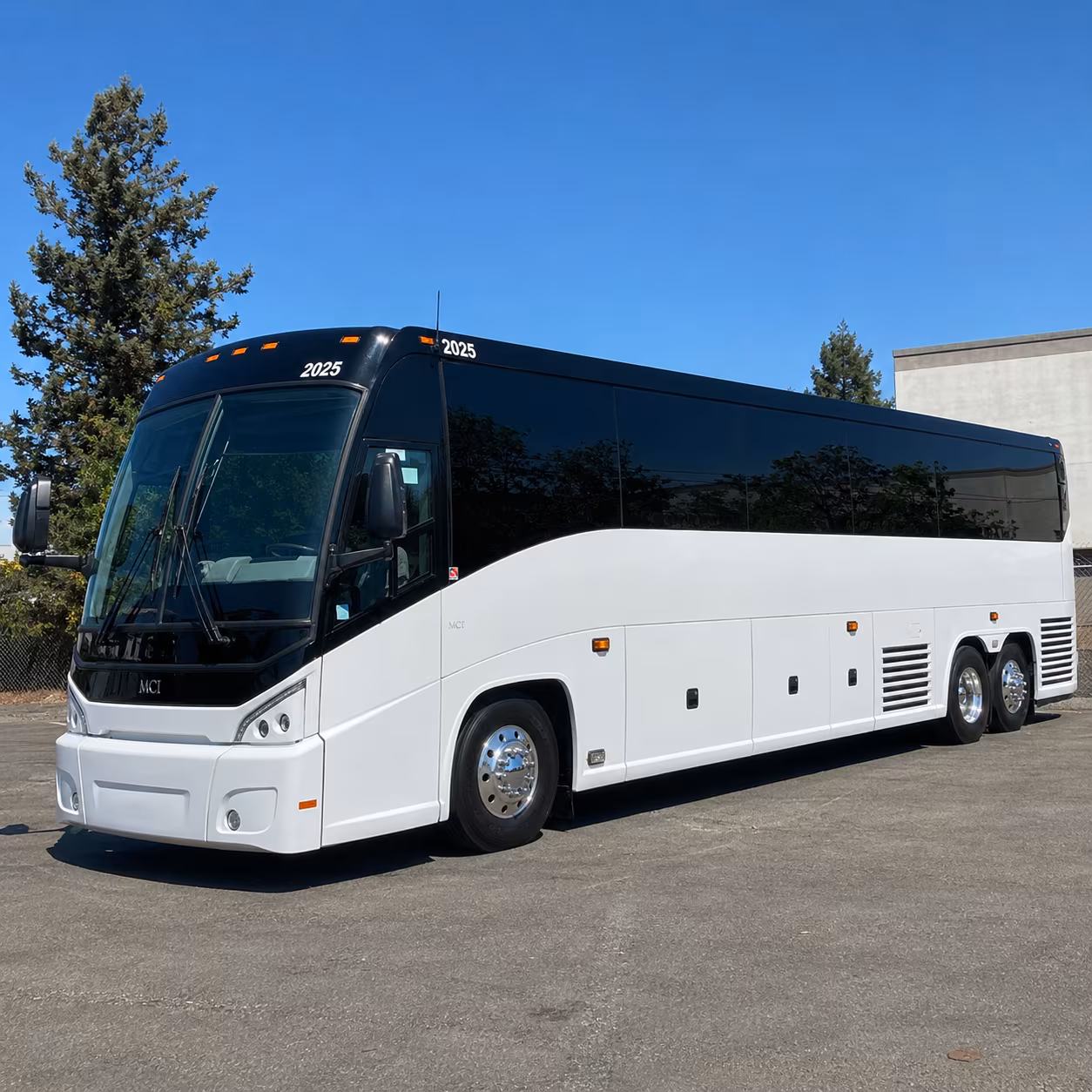 let grandrapidscharterbuscompany com make your artprize conference or group arrival seamless